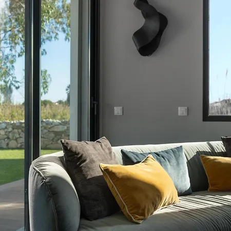 Silver Coast Luxury Vila *